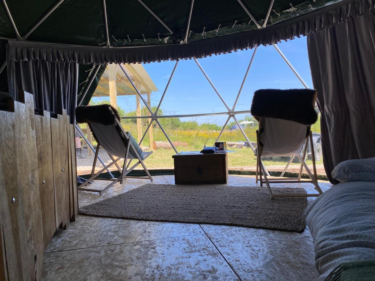 Geodesic Dome Glamping Hotel Llanidloes Ngoại thất bức ảnh